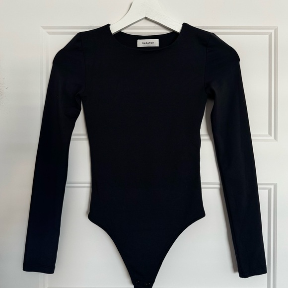 Aritzia Babaton Original Contour Prosperity Crew Black Long Sleeve Bodysuit 2XS - Picture 2 of 10